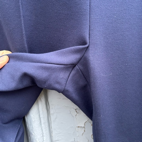 Lilly Pulitzer Navy Travel Pants - Picture 9 of 9